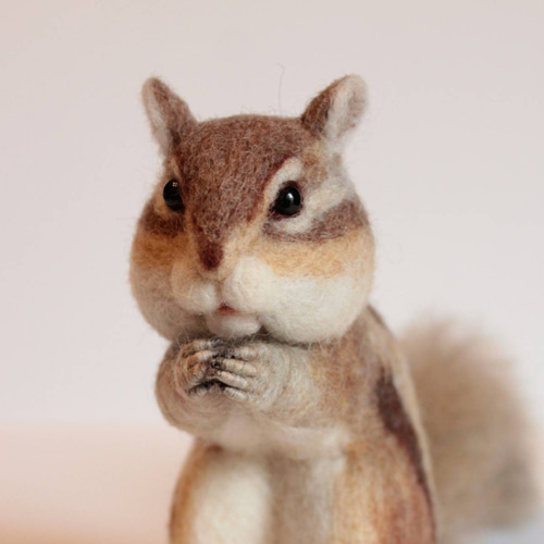 シマリスA 羊毛フェルト 森で逢えたら 通販 8522948｜Creema(クリーマ)