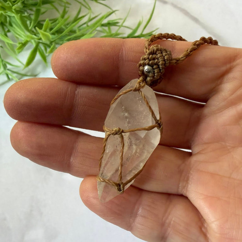 持ち込み石オーダー】マクラメ編みペンダント（石包み）｜天然石