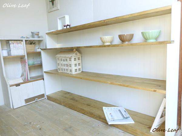 ※送料がかなり安くなりました！★オーダー可！●横幅130cm超ワイド4段ラック●シャビーホワイト●受注製作