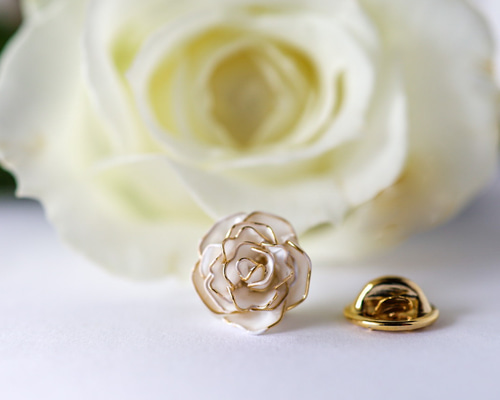 GIOVANNI（ジョバンニ） 薔薇のブローチとイヤリング Giovanni-ゴールデンローズ・ブローチ＆イヤリング・セット