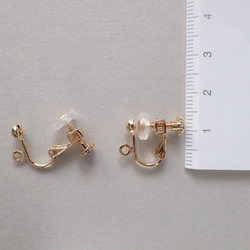 14kgf＊ハウライト　ピアス 7枚目の画像