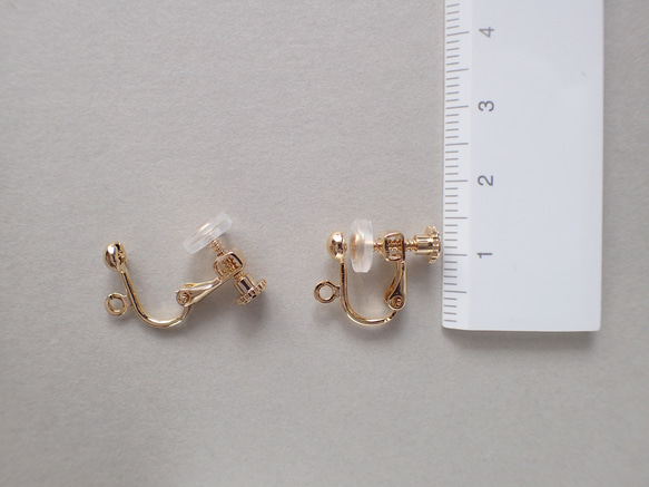 14kgf＊ハウライト　ピアス 7枚目の画像