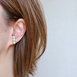 【14kgf】シンプル！シルキーパールEar cuff ー片耳ー 1枚目の画像