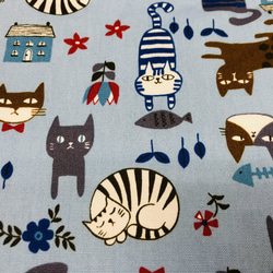 大きな巾着袋　縦50ｃｍ横50ｃｍ　　ネコ柄水色 2枚目の画像