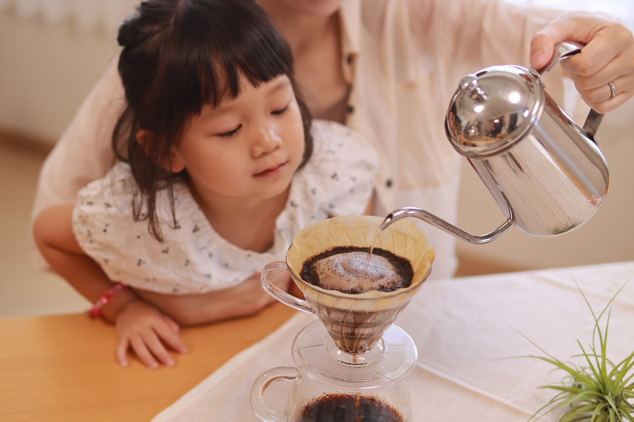 【豆ギフト】コーヒー好きも驚く、美味しいカフェインレスコーヒー（中深煎り）200g×2袋