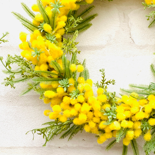 ミモザリース 、春リース、春を告げるリース 造花 23㎝ 黄色 母の日