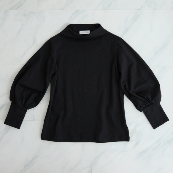 透明瓶頸氣球袖長袖黑色 第17張的照片