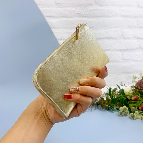 薄くて軽い コンパクトな財布 10枚カードポケット シャンパンゴールド