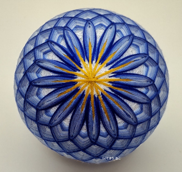 手毬猫の店 てまり「ポンポンダリア」白地水色花 手まり 手毬 手鞠 四季の飾り物 S1884332080(14432円)