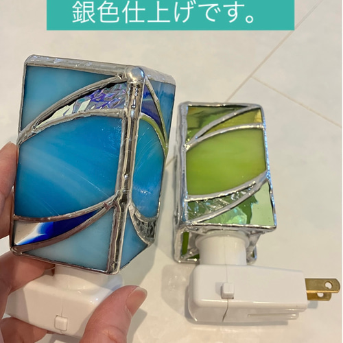 【海外配送可】【送料無料】 大型ステンドグラスライト 海外仕様コンセントプラグ 値引不可 フロアスタンド