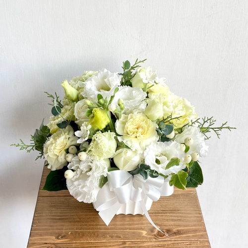 生花】お悔やみ・お供えフラワーアレンジメント セレモニーホワイト