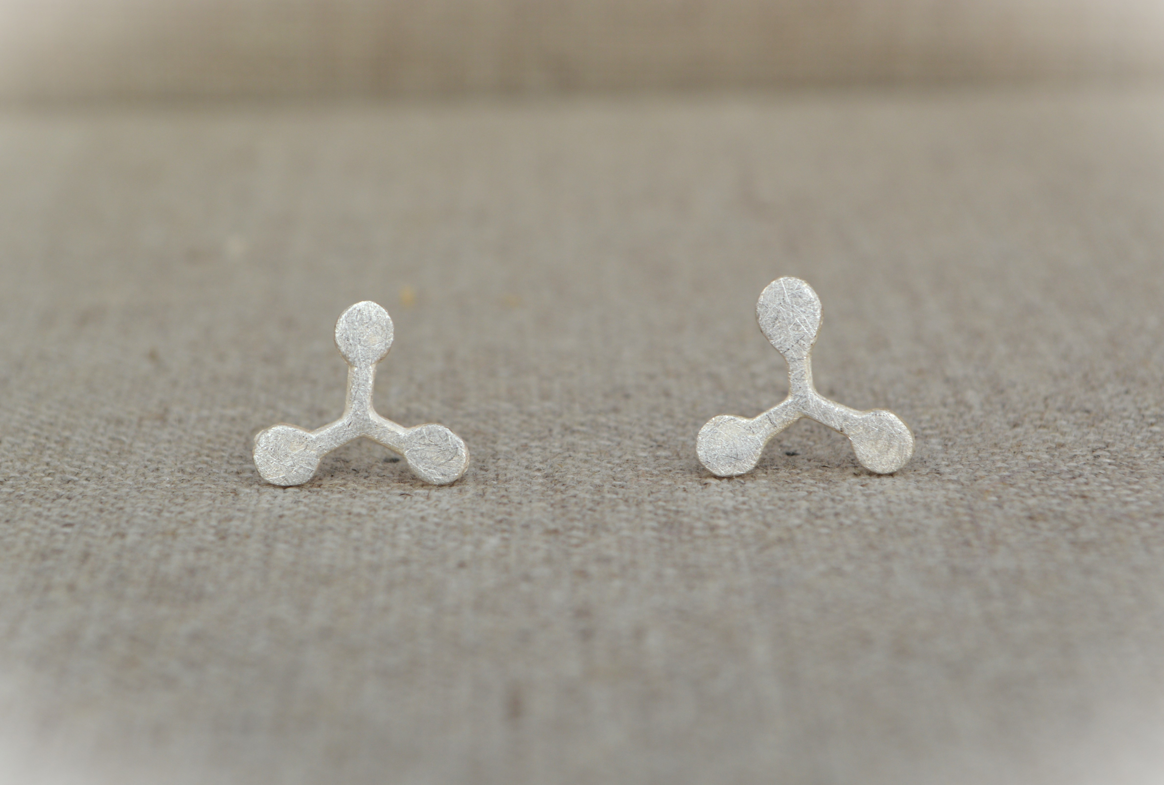 27．Espora 3 ほうし３　ピアス