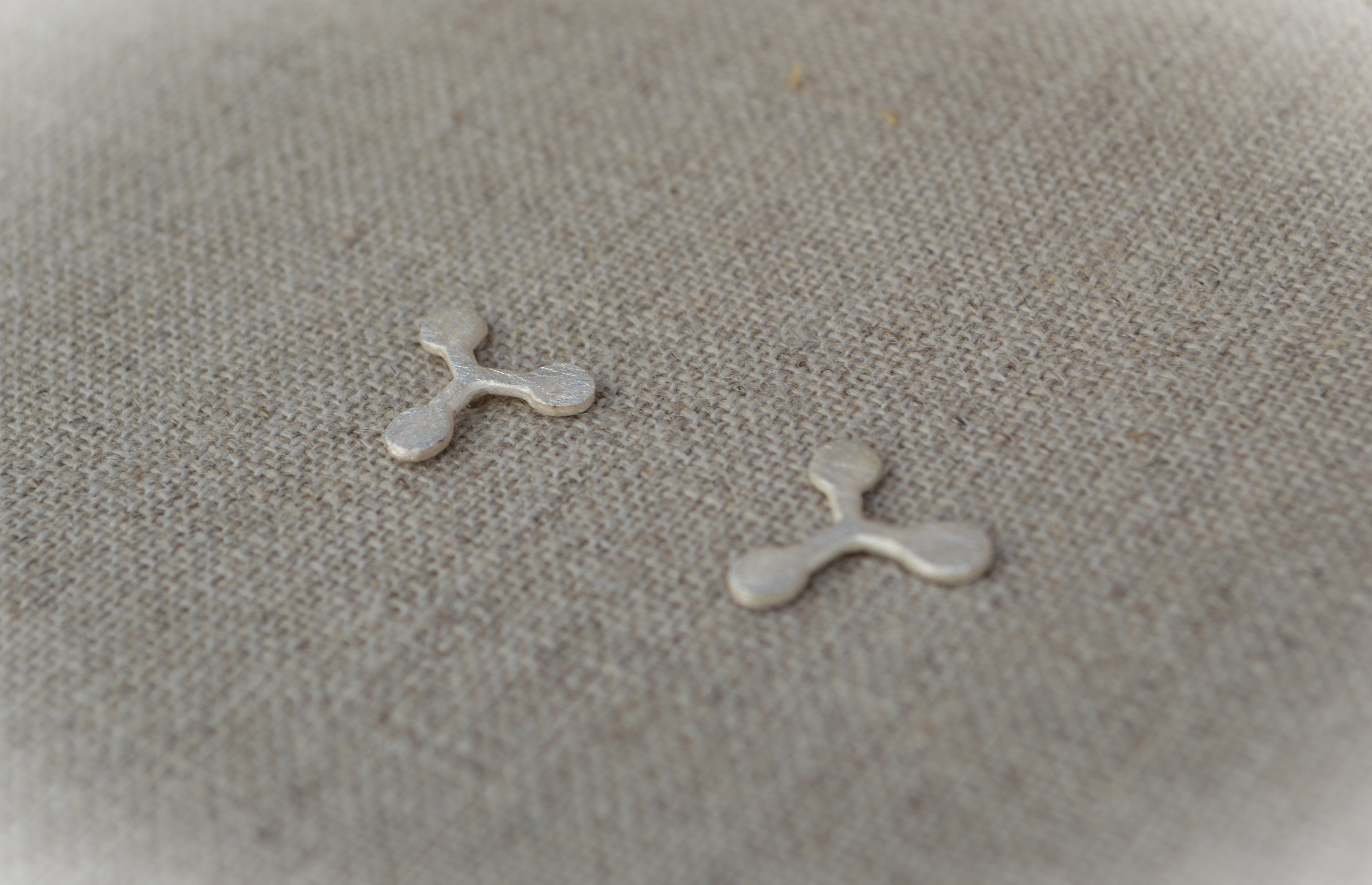 27．Espora 3 ほうし３　ピアス