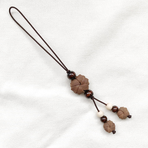 国産 山葡萄 チャーム（花編み）【受注製作】 バッグチャーム mico