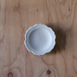稜花 豆皿 白 2枚目の画像