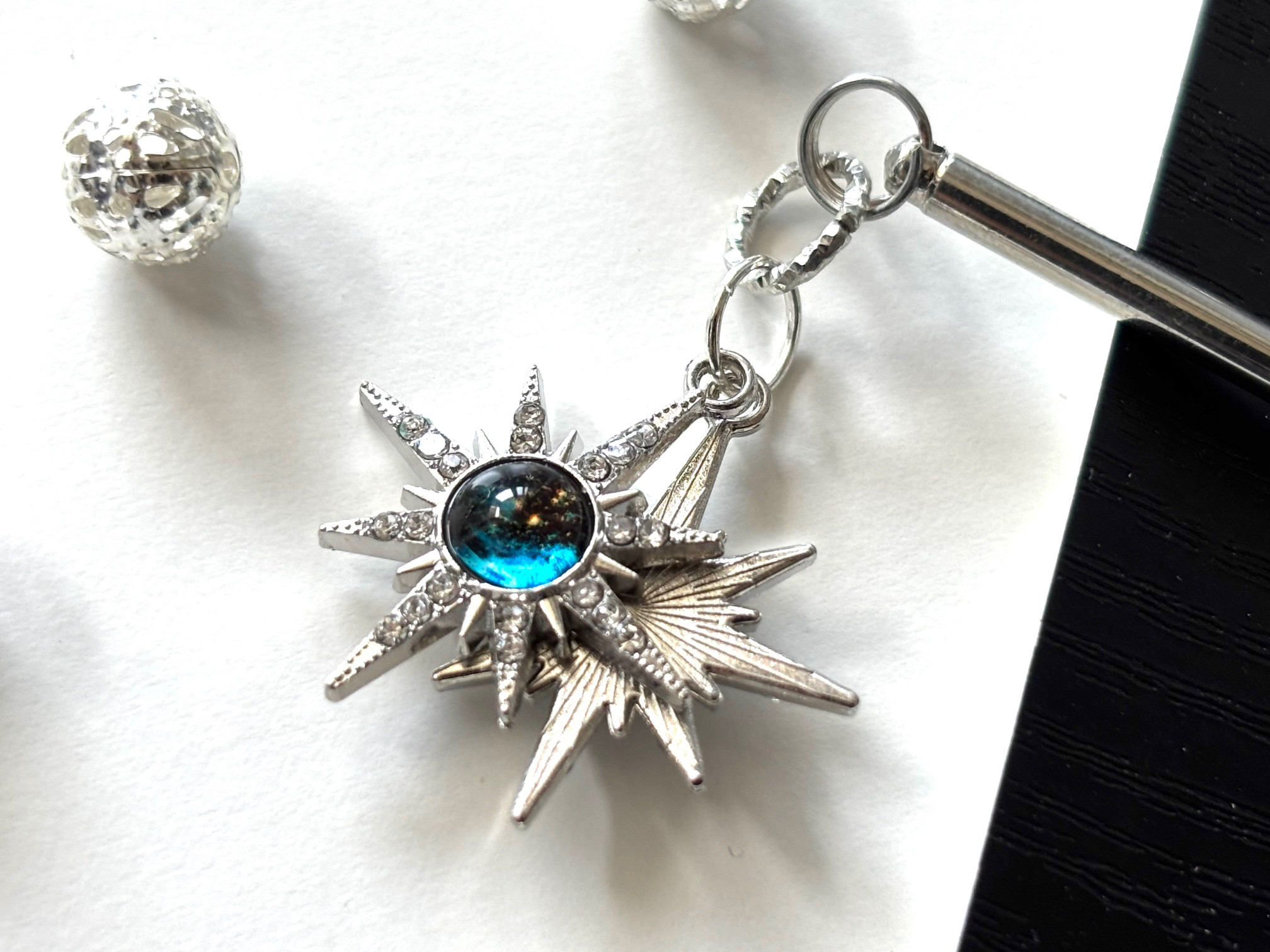 簪 かんざし 京都 チャーム 京都 #祇園 #和装髪飾り #七五三髪飾り #かづら清 #かづら清老舗