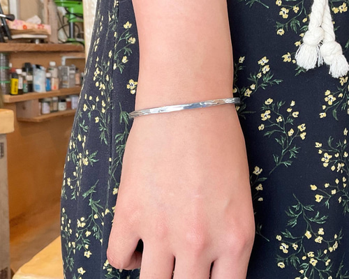 dc33d6bd71a97c8d9a7a2f0d555043