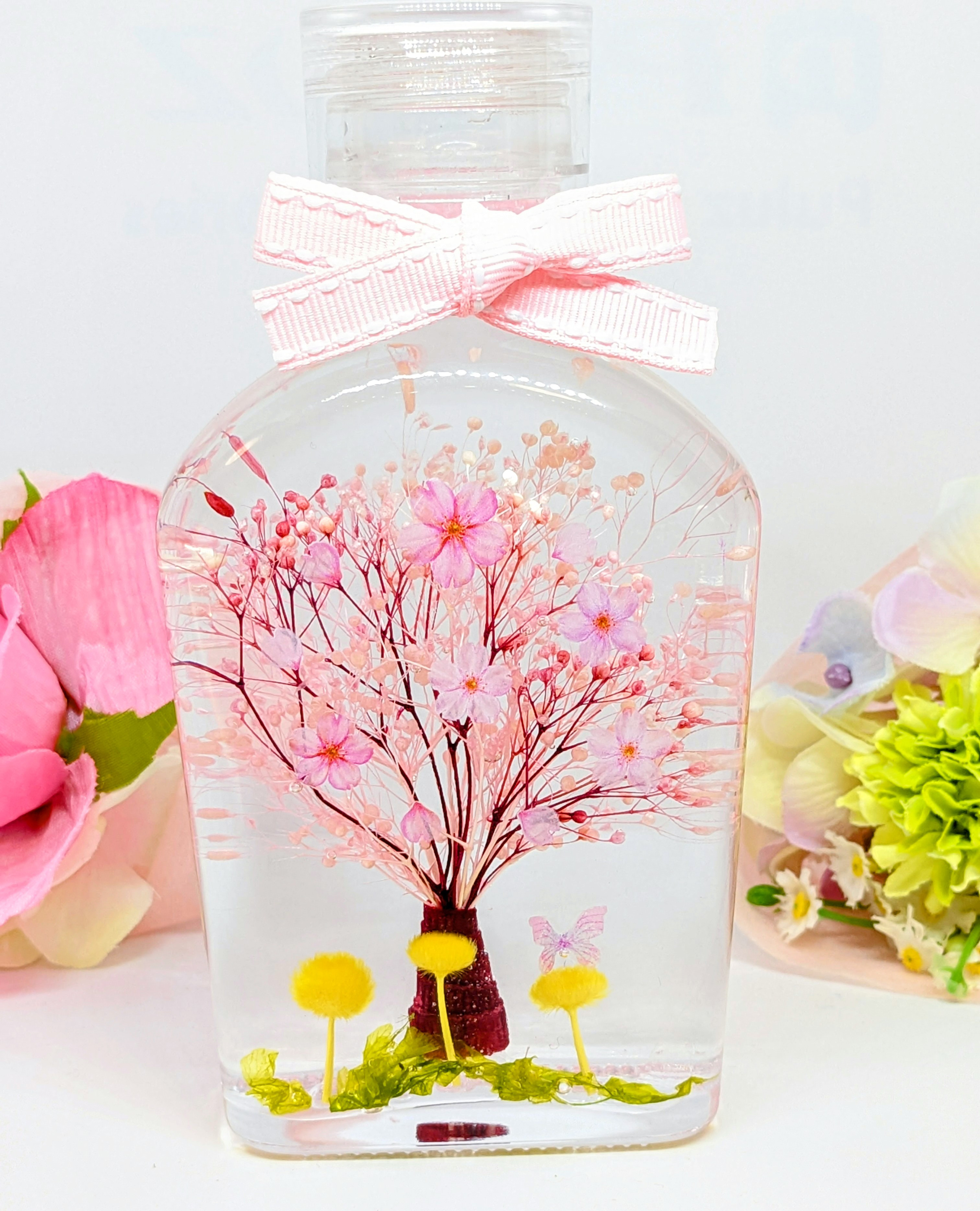 〜大切な方に〜桜を贈りませんか〜入学・就職・退職 おめでとう！　枯れない花　プリザーブドフラワー　蝶ちょうちょもきたよ 4,814円