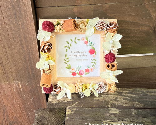 新作》『まるでフラワーリースのようなフォトフレーム』 フォト