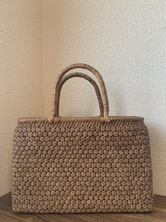 山葡萄籠バッグ　クルミかごバッグ　手作り　山葡萄かごバッグ　内布付き、小粒花編み Amazon | 山葡萄かごバッグ 手作り 山葡萄籠バッグ 花編み 内布