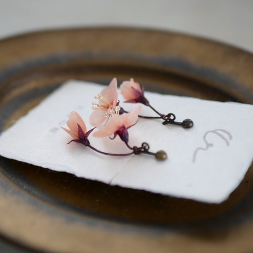 和紙の花 「大和の桜 」追憶 イヤリング／ピアス 桜ハンドメイド