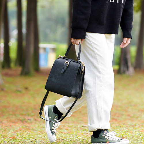 切線派】新商品！たるマチ2WAY 鞄 がま口 本革手作りのレザー