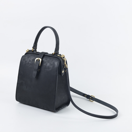 車掌鞄 革 レザー 職人手作り ショルダーバッグ 希少】 丸山革具店 車掌鞄 革 レザー 職人手作り ショルダーバッグ