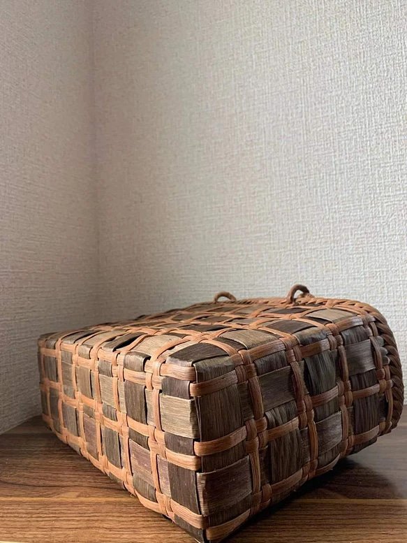 くるみかごバッグ　山葡萄かごバッグ　手作り胡桃籠バッグ　山葡萄籠バッグ　内布あり 