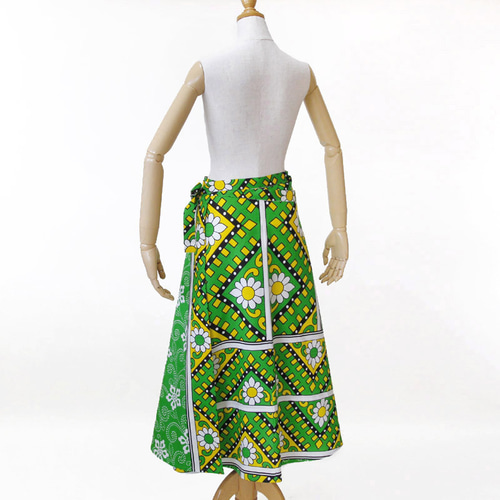 カンガの巻きスカート（ アフリカ布スカート ）ラップスカート ロング