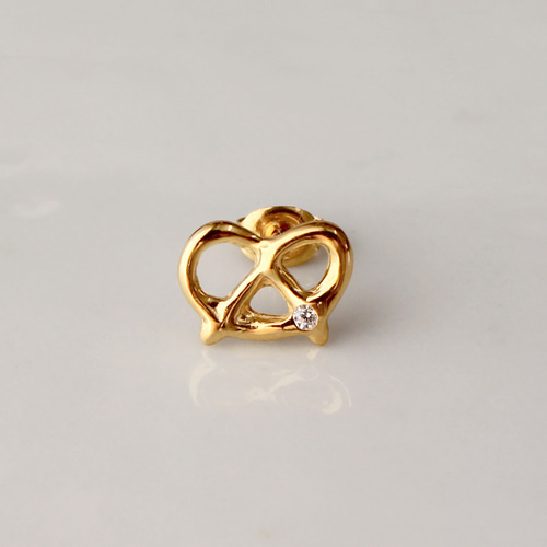 【Hei】rope pretzel earring〜ローププレッツェルピアス#2023春 プレッツェルピアス 片耳用 ピアス（スタッド・一粒
