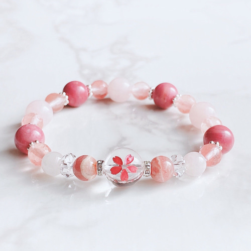 春の桜色*女性の魅力を引き出す♪女性の味方◎水晶桜彫り 春の桜色*女性の魅力を引き出す♪女性の味方◎水晶桜彫り