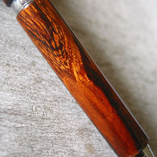 デザートアイアンウッド】木軸ボールペン 化石に近い砂漠鉄木【即日