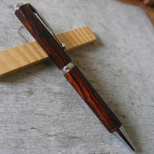 デザートアイアンウッド】木軸ボールペン 化石に近い砂漠鉄木【即日