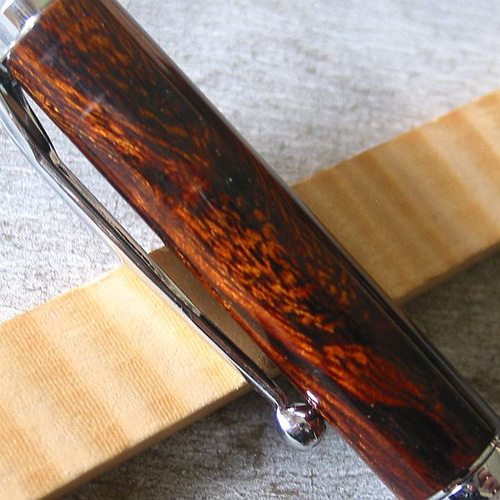 デザートアイアンウッド】木軸ボールペン 化石に近い砂漠鉄木【即日