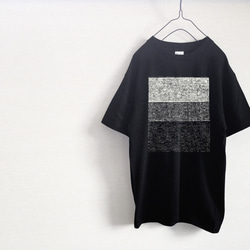 monochrome　メンズ・レディース　Tシャツ（黒） 2枚目の画像