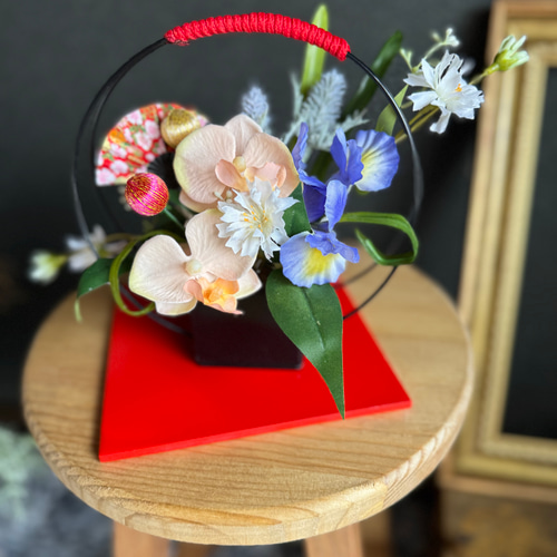 和モダン×胡蝶蘭のアーティフィシャルフラワーアレンジメント【送料