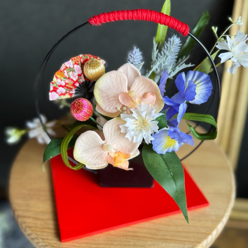 和モダン×胡蝶蘭のアーティフィシャルフラワーアレンジメント【送料