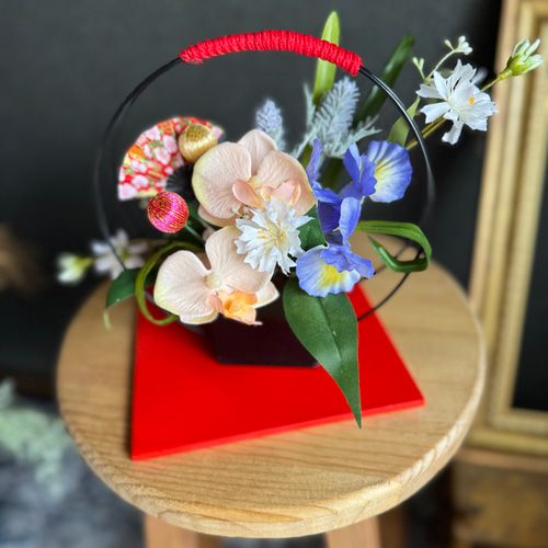 和モダン×胡蝶蘭のアーティフィシャルフラワーアレンジメント【送料