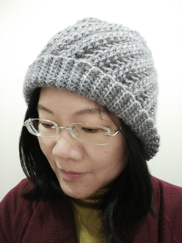 winter hat for men & women手工勾針編織灰色保暖毛線帽經典設計男士帽婦女帽訂製款交換禮物 第8張的照片