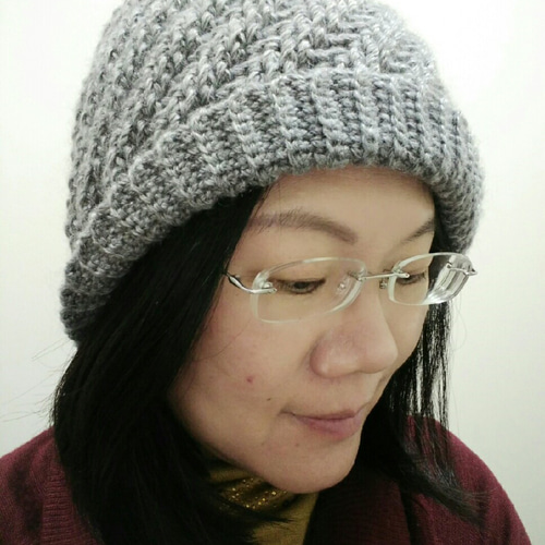 冬用帽子 男女兼用 手作りかぎ針編み グレー 暖かいウール帽子 