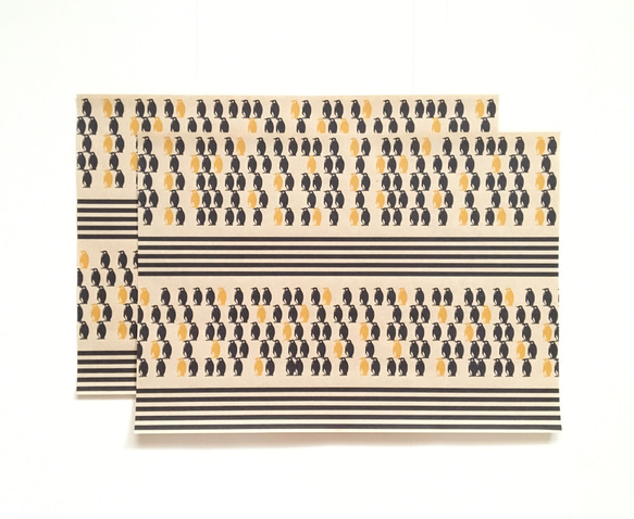 コウテイペンギンの包装紙〈10枚入〉A4サイズ ラッピング デザインペーパー ブックカバー 動物 ペンギン おしゃれ 3枚目の画像