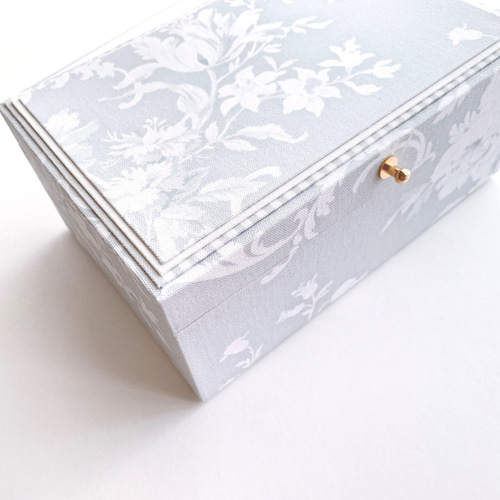 オーダー制作品】❤︎大切な方への贈り物に~ジュエリーボックス~グレー