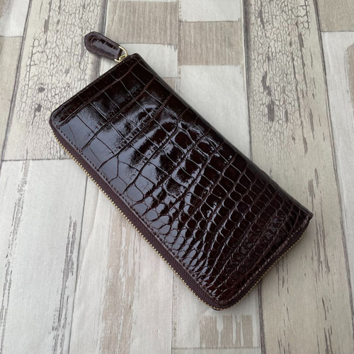 美品 定価58万 クロコダイル リアルレザー 本側 穿孔あり ブラウン系 クロコダイル 財布 ブラウン No8033 シャイニングクロコ