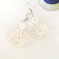 OYA crochet earrings [TAROT] Snow White 第3張的照片