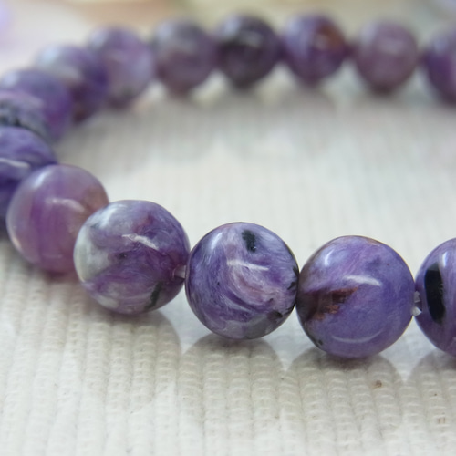 お得品】エンジェルシリカ チャロアイト 8ミリ 紫 黒 絵柄が 美しい  