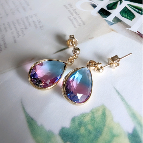 ラスト1☘朝露纏った紫陽花☘ Gradation pink & Aqua blue crystal 