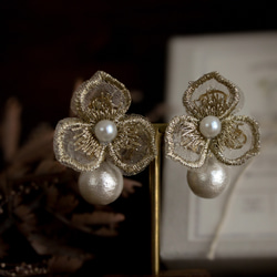 刺繡花朵蕾絲耳環 14kgf | 耳環 第2張的照片