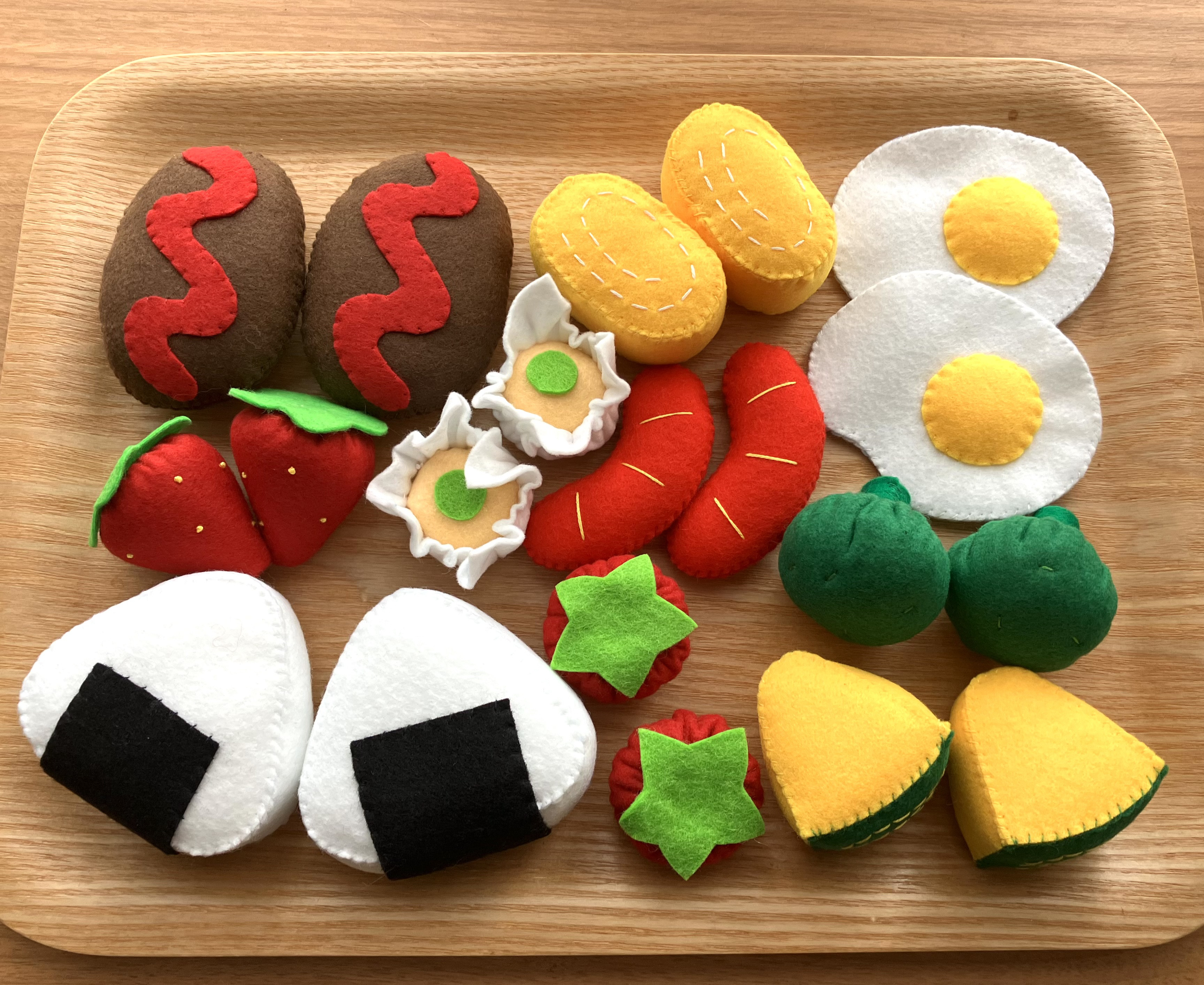 まるもも。フェルト　おままごと　食育 まるもも様専用。フェルト おままごと 食育 - メルカリ