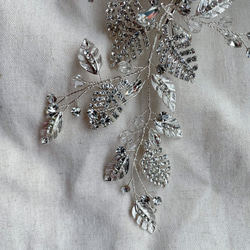 ヘッドドレス クリップ ヘアアクセサリー 髪飾り ウェディング 結婚式 ブライダル ヘアクリップ ビジュー クリスタル 7枚目の画像