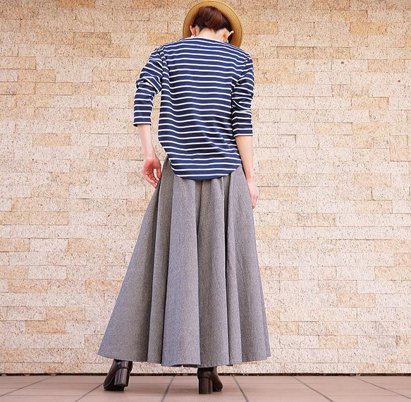 銷量超過1500件！ 【自由調節半身裙】經典百搭的原創單品 * 一件讓你愛不釋手多年的單品 * 每一個動作都展現優美身形 * 灰 第10張的照片